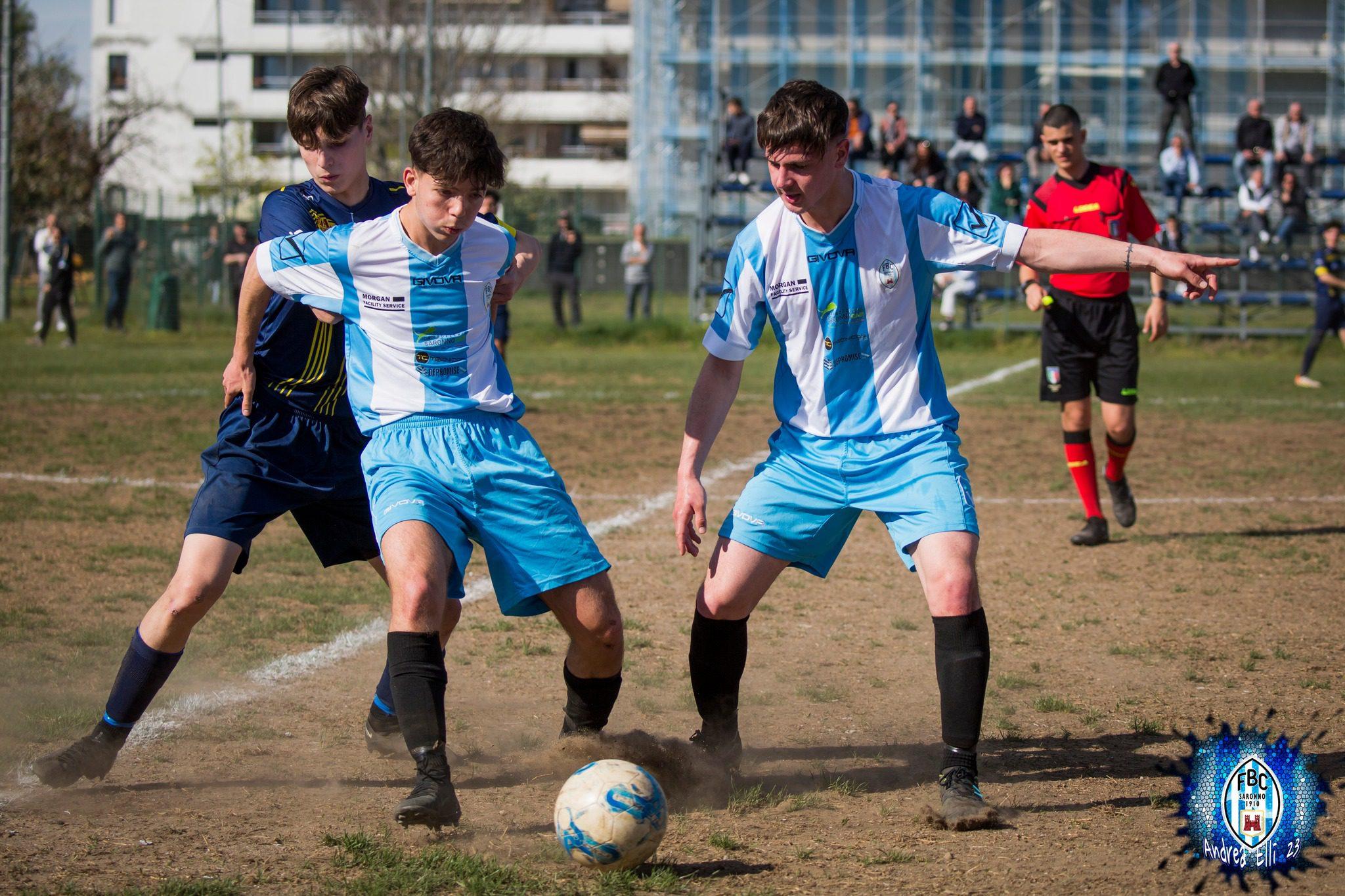 Calcio juniores, finali playoff: Fbc Saronno-Grentarcadia in diretta