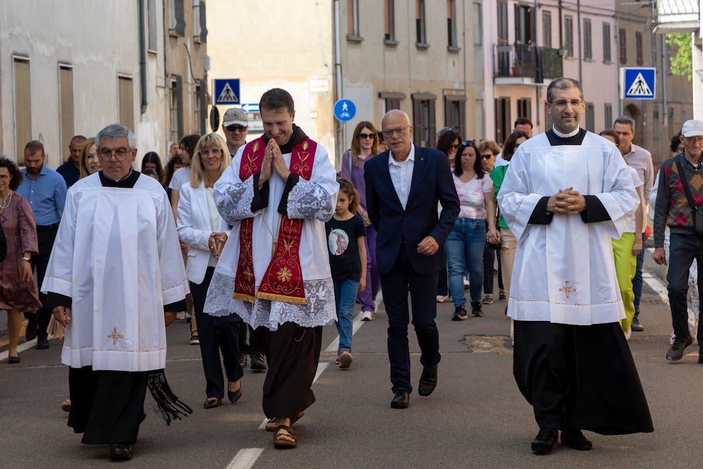 processione padre matteo colzani 28052023