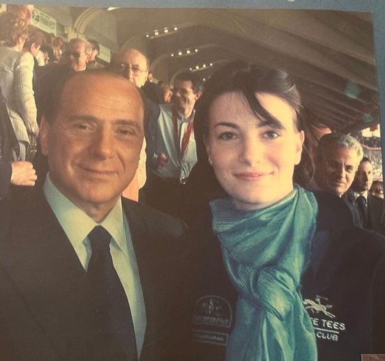 Addio Berlusconi, il ricordo di Lara Comi del primo incontro a San Siro… con un pensiero a Saronno
