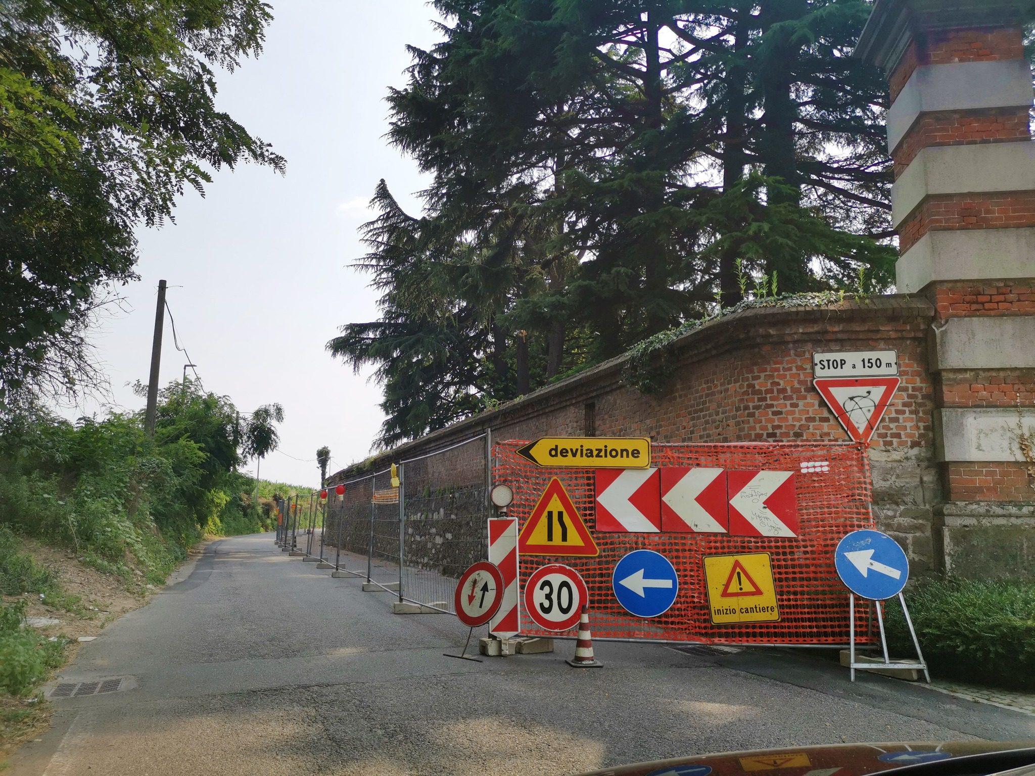 Lomazzo, si rifà la recinzione del parco Sormani (area feste)