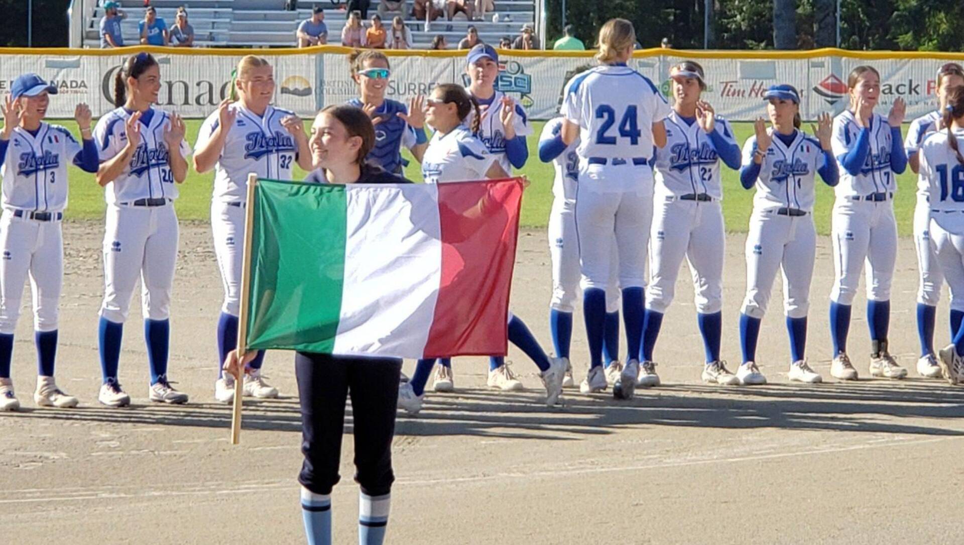 Softball, Italia si inchina alle padrone di casa nella Canada Cup