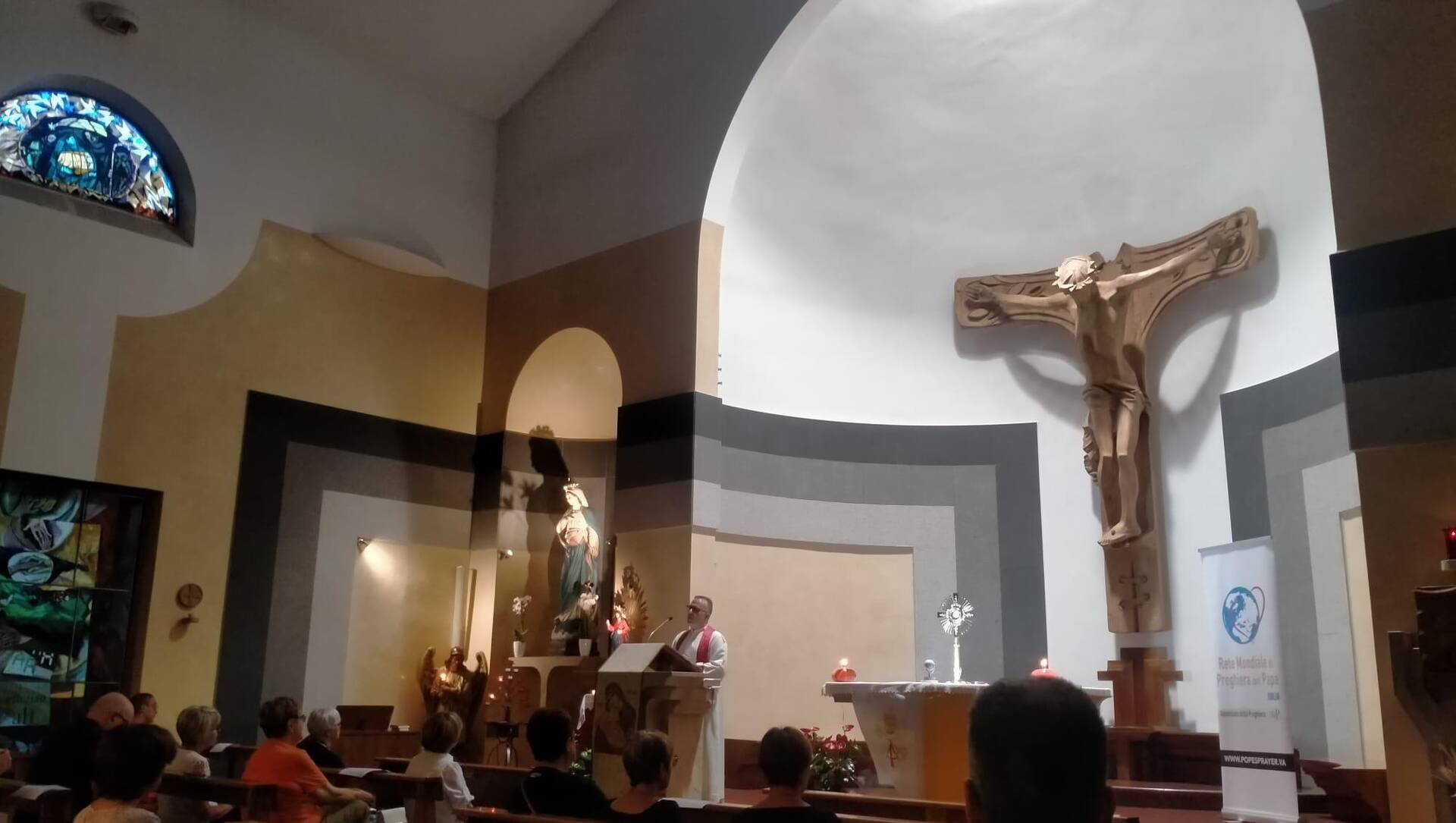 Gmg Lisbona: veglia di preghiera in contemporanea anche al Santuario di Padre Monti a Saronno