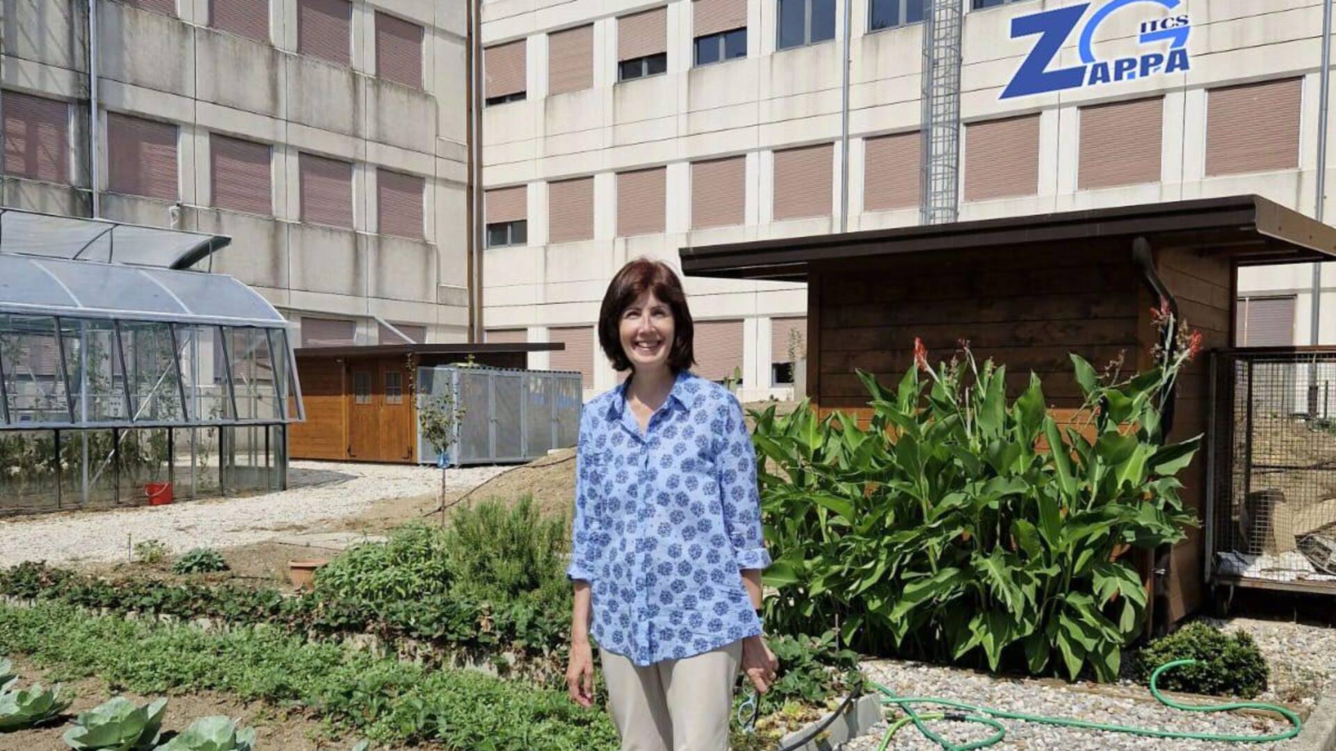 “Seguite i vostri sogni e abbiate fiducia nella scuola”: il saluto di Elena Maria D’Ambrosio preside dello Zappa
