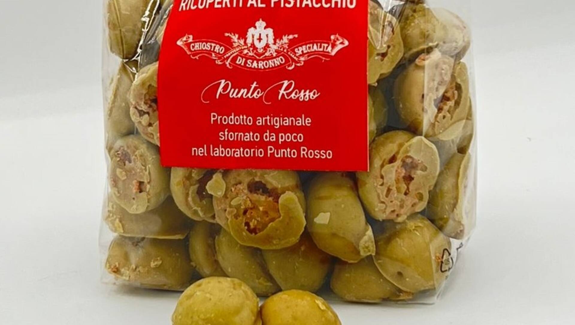 Saronno, nuova golosità al Punto rosso Lazzaroni: amaretti ricoperti di cremino al pistacchio