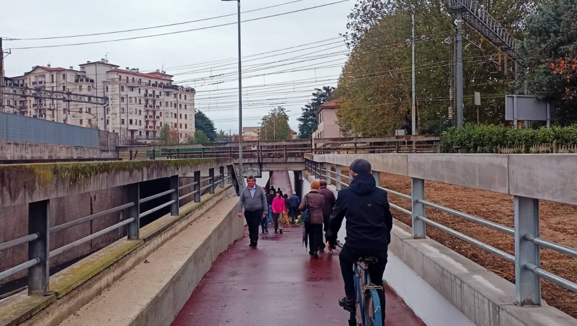 Via Milano, Saronno Civica: “Plauso per il nuovo sottopasso ciclopedonale più fruibile delle scomode scalinate”