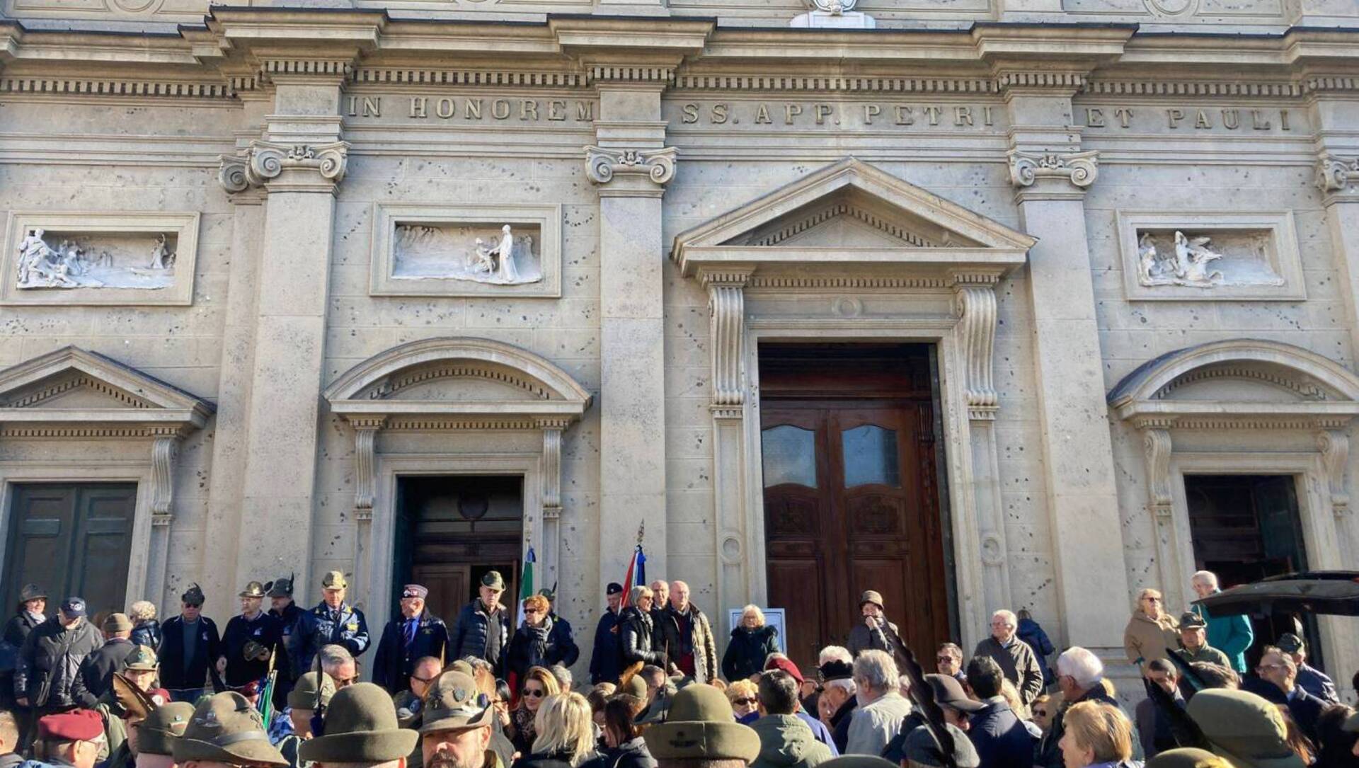 Ieri a Saronno: 4 investiti in un giorno. Funerale Castaldo. Incendio mortale a Cislago. Preso ladro… ingessato