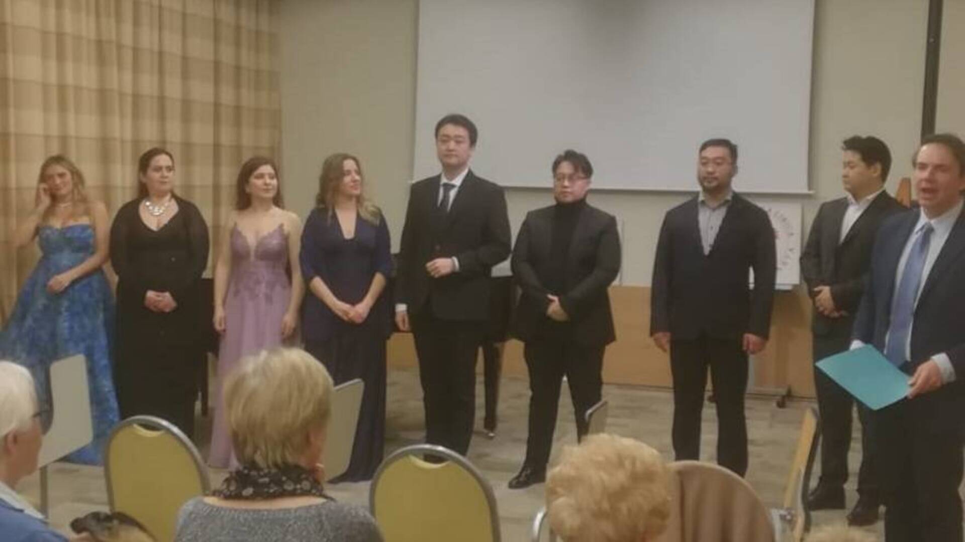 Otto talenti lirici al Starhotels Grand Milan: premiati il tenore cinese Xue Kai Zhong ed il basso coreano Kim Seongwon