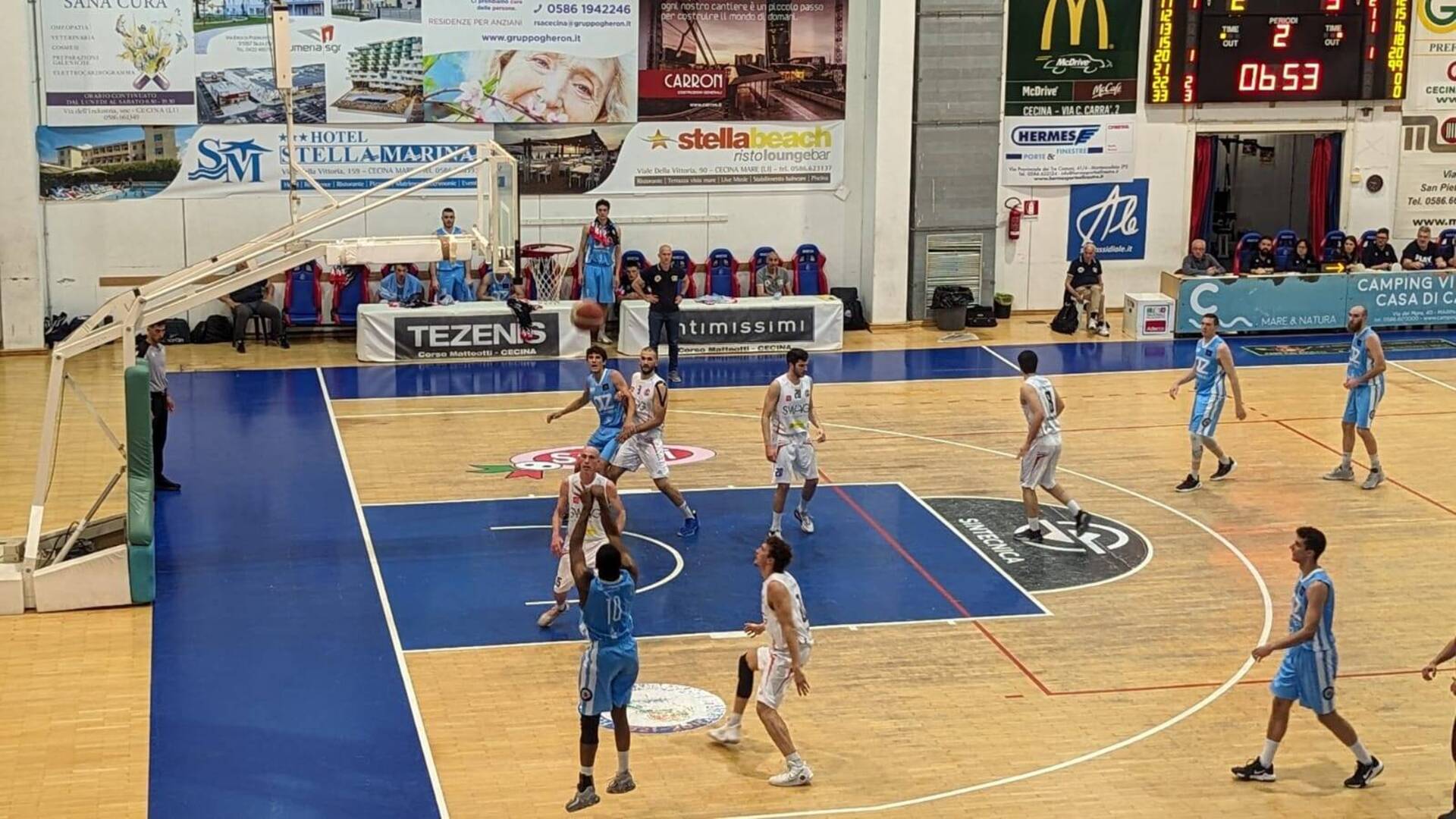 Basket, Serie B finale playoff : AZ Robur Saronno inciampa a Cecina in gara 2