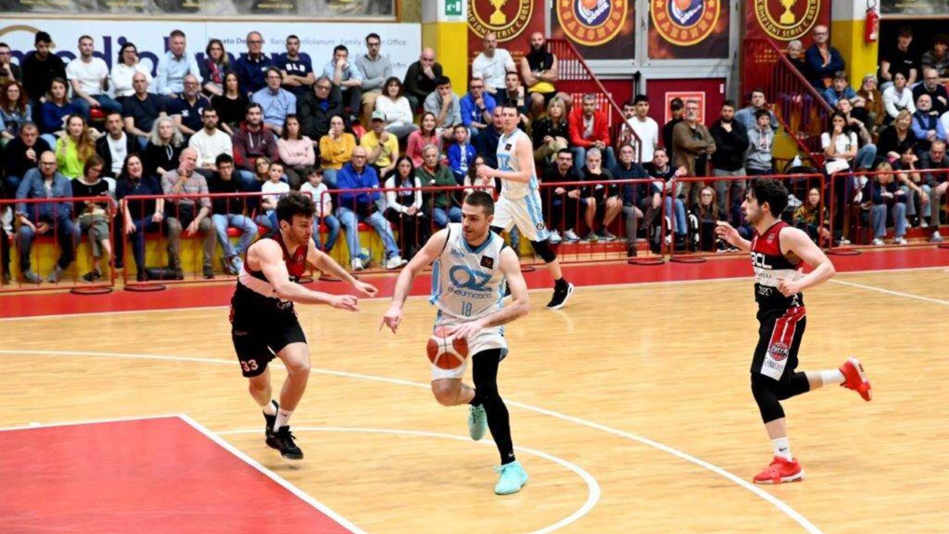 Basket, Serie B playoff : l’Az Robur Saronno stende Lucca e vola in semifinale di playoff